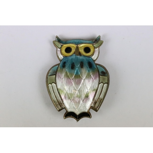 227 - A David Anderson of Norway 925 silver and enamel owl brooch.