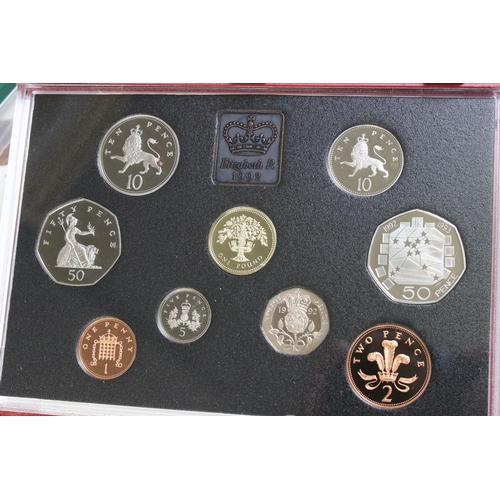 262 - A collection of three Royal Mint uncirculated proof annual year sets to include 1990. 1991 and 1992 ... 