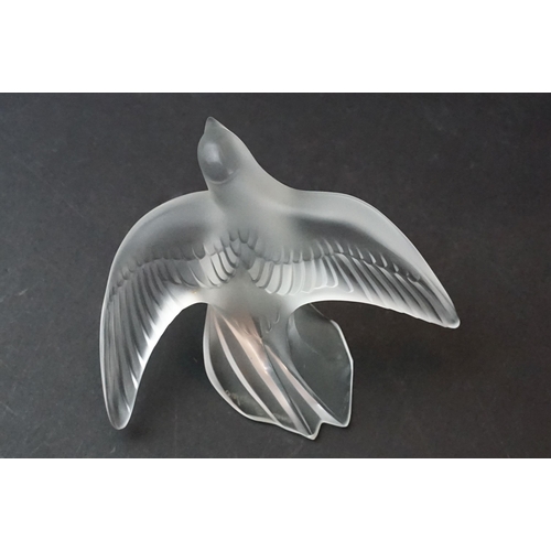 2 - Lalique Chirping swallow 'Martinet Siffleur/Chanteur' crystal glass ornament bird figurine, boxed, a... 