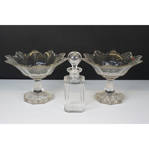 33 - Early 20th century pair of clear glass footed bowl pedestal dishes with hand etched crosshatch detai... 