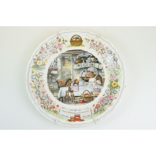 85 - Selection of Wedgwood Foxwood Tales plates to include The Foxwood Library, Mrs Rabbit's Kitchen, Mr ... 