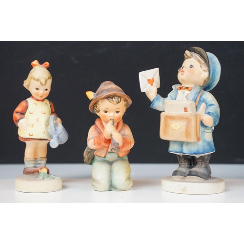 104 - Quantity of Goebel W.German figurines to include Brother, mountaineer, postman, serenade, friends, a... 