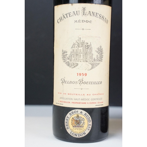 418 - Alcohol - three bottles of wine, comprising: Chateau Lafite-Rothschild 1948, Chateau Lanessan Medoc ... 