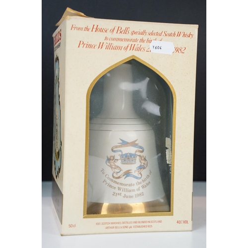 421 - Alcohol - Bell's Specially Selected Scotch Whisky to commemorate the Marriage of H.R.H. Prince Andre... 