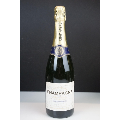 433 - Alcohol - five bottles of champage, comprising: Moet & Chandon Imperial Brut, 750ml, Moet & Chandon ... 