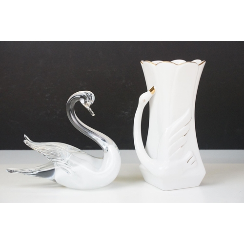 79 - Granna Glass Swedish lead crystal swan figurine together with a porcelain decorative swan jug with g... 