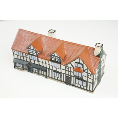 91 - Collection of W.H Goss miniature yesteryear house models to include Shakespeare's house, Burn's Cott... 