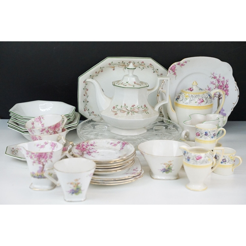 126 - Mixed selection of ceramics to include Eternal Beau tea pot, four serving dishes and three bowls, St... 