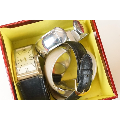 271 - A collection of ladies and Gents vintage and contemporary wristwatches to include Seiko, Rotary, Mon... 