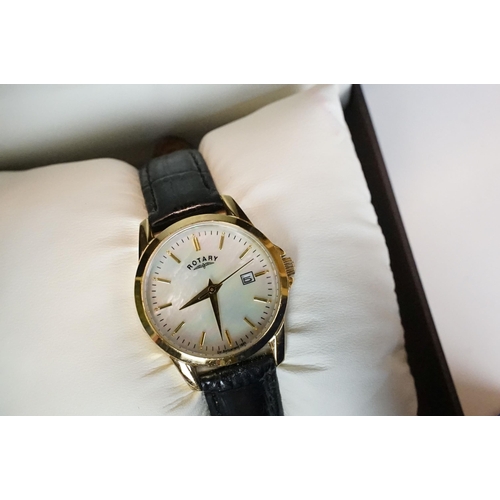 271 - A collection of ladies and Gents vintage and contemporary wristwatches to include Seiko, Rotary, Mon... 