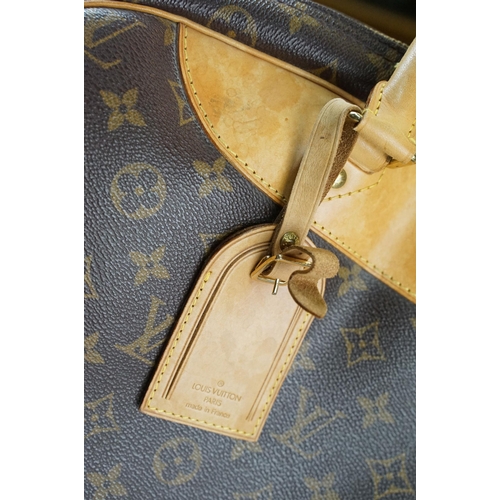 277 - Louis Vuitton Evasion monogram sports bag travel luggage, brass LV hardware, zip top, internal canva... 