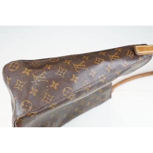 279 - Louis Vuitton Monogram Looping shoulder bag, leather single shoulder strap, brass LV hardware, zippe... 