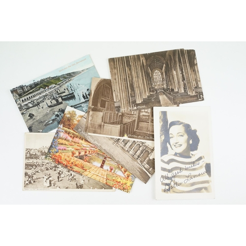 312 - A collection of mainly early 20th century printed and real photo postcards to include topographical ... 