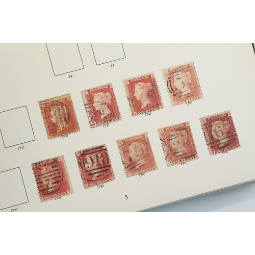 313A - A collection of British stamps contained within a Stanley Gibbons Windsor Album to include a good se... 