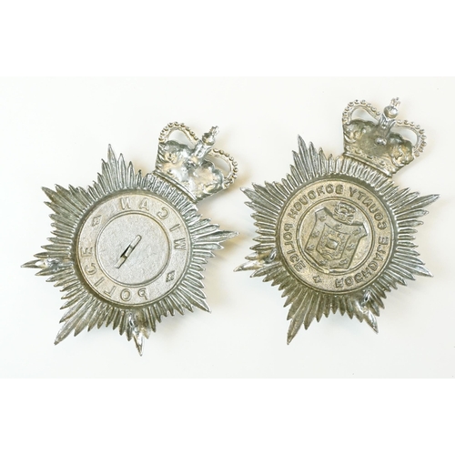 319 - A collection of police constabulary helmet badges to include Southport, Cornwall and Lancashire exam... 