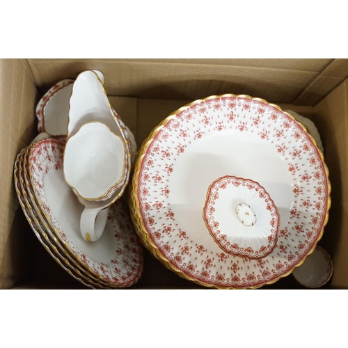 113 - Large Spode 'Fleur de Lys Red' dinner service set to include three large serving plates, soup tureen... 