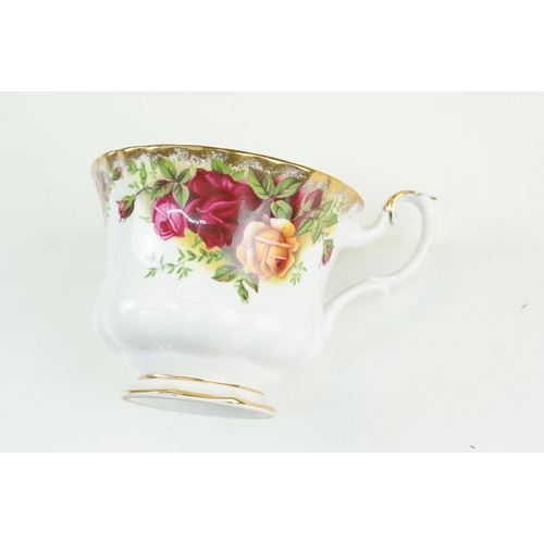 118 - Large collection of 'Old Country Roses' gilt and rose tea service set to include two cake plates, tw... 