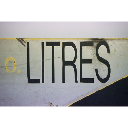 331 - Large Emergency Water Supply metal vintage sign, numbered 320, 113,600 litres, H 50cm, W 101cm