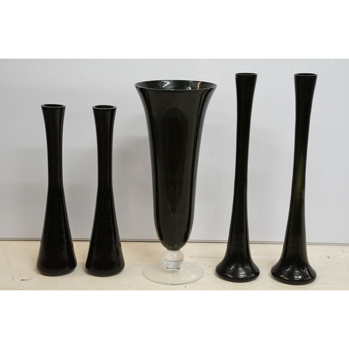 156 - Large mid century Italian glass artistic vase H 57cm with four accompanying tall black slender vases... 