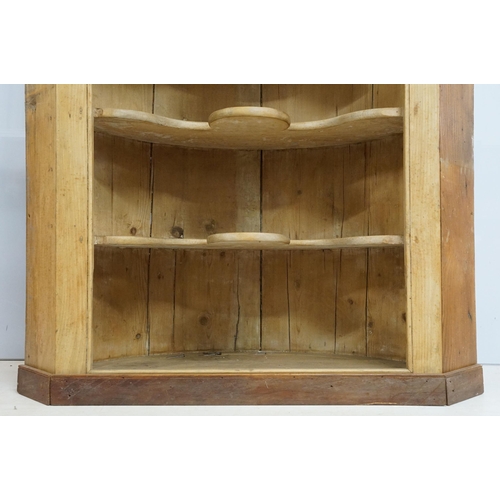 574 - Late 19th pine corner cupboard with three shaped shelves, 149.5cm high x 105cm wide