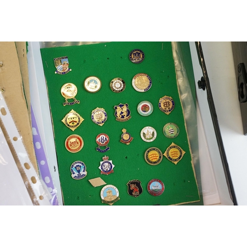 353 - A large and extensive collection of bowling badges from Wiltshire, Somerset, Bristol, Bath and surro... 