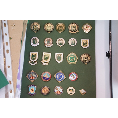 353 - A large and extensive collection of bowling badges from Wiltshire, Somerset, Bristol, Bath and surro... 