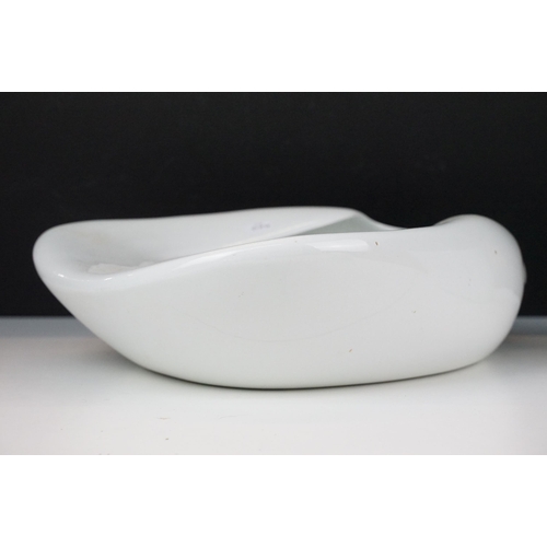 401 - Shelley blancmange mould together with another similar, a Grimwade bed pan, a glass sample bottle an... 