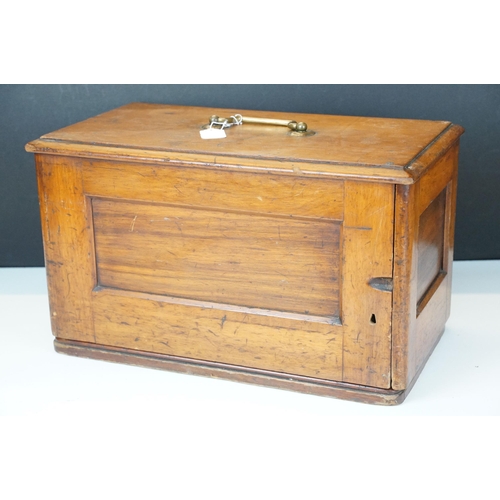 403 - Early 20th Century singer sewing machine set within wooden case together with a later Singer example... 