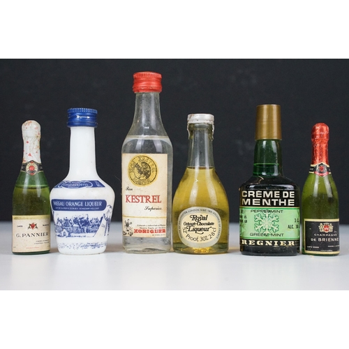 435 - Alcohol - Collection of alcohol miniatures and a Watney's Royal Celebration Ale, 1981 275ml (1 box)