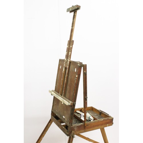 383 - An early to mid 20th century wooden artists travel easel.