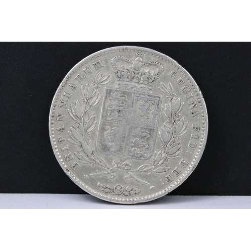 200 - A United Kingdom Queen Victoria pre decimal silver 1845 full crown coin.