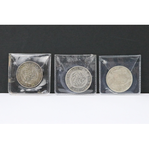 203 - A group of three British pre decimal silver King George III and King George IIII examples to include... 