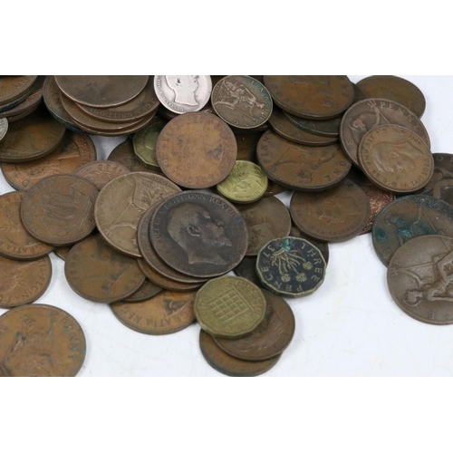 126 - A collection of mainly British pre decimal coins to include silver examples together with a small qu... 