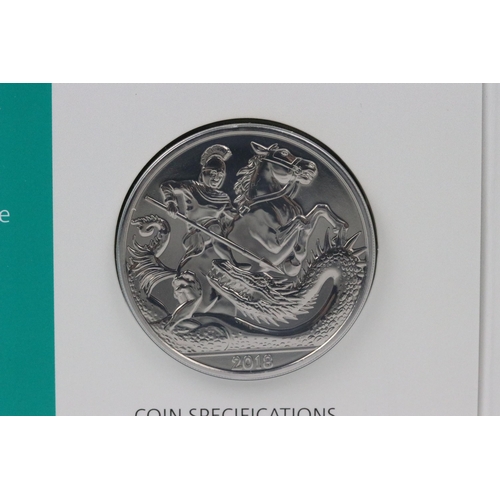 142 - A Royal Mint United Kingdom brilliant uncirculated 2018 annual coin year set together with the 2015 ... 