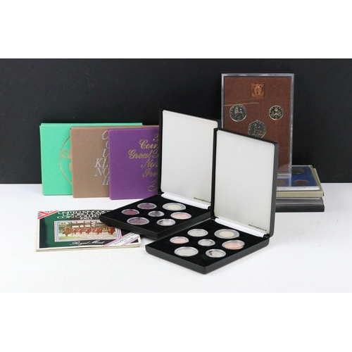 143 - A collection of British Royal Mint coin sets to include 1976, 1974, 1983, 1981, 1979, 1985, 1975, 19... 