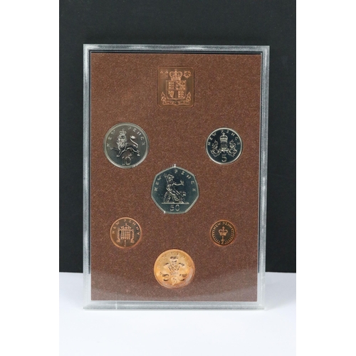 143 - A collection of British Royal Mint coin sets to include 1976, 1974, 1983, 1981, 1979, 1985, 1975, 19... 