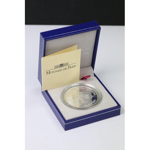 155 - A collection of fifteen Monnaie De Paris 'The Euro Collection' silver coins, all encapsulated within... 