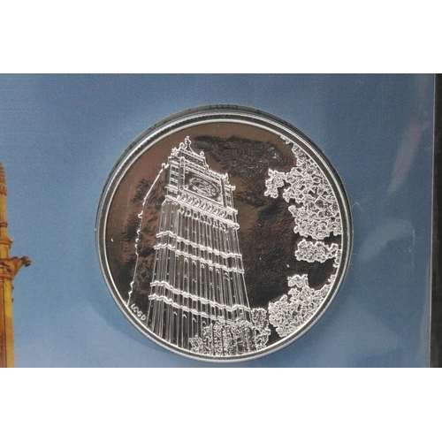 160 - A Royal Mint United Kingdom 2015 fine silver £100 coin within sealed Royal Mint packaging.