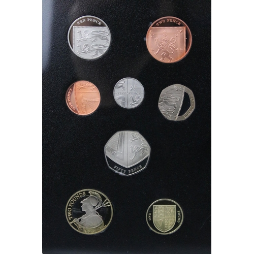 172 - A Royal Mint United Kingdom Queen Elizabeth II 2016 collectors edition proof coin set, encapsulated ... 