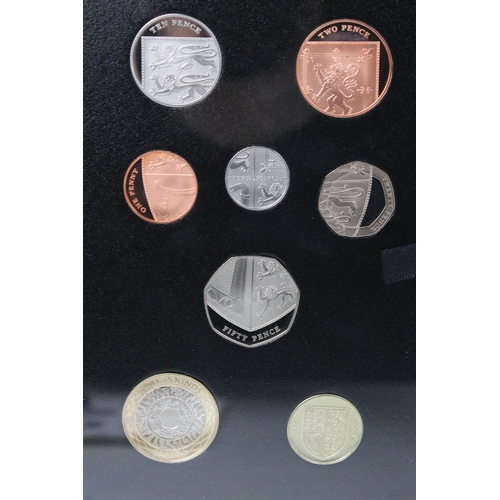 173 - A Royal Mint United Kingdom Queen Elizabeth II 2015 collectors edition proof coin set, encapsulated ... 