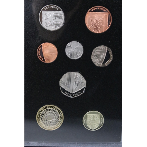 174 - A Royal Mint United Kingdom Queen Elizabeth II 2014 collectors edition proof coin set, encapsulated ... 