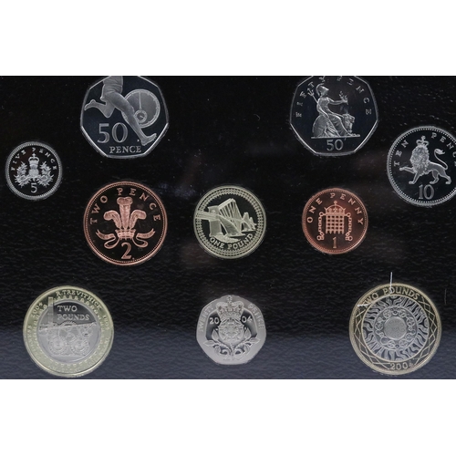 178 - A collection of six Royal Mint United Kingdom Queen Elizabeth II proof coin annual year sets to incl... 