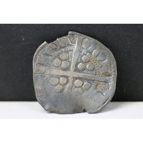 56 - A British King Edward I hammered silver penny.