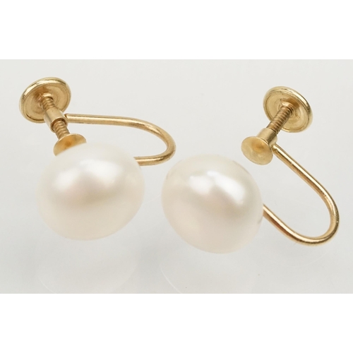 165 - Pair of 14ct gold screw back cultured pearl earrings (marked 14k, 1cm diameter), and a pair of cultu... 