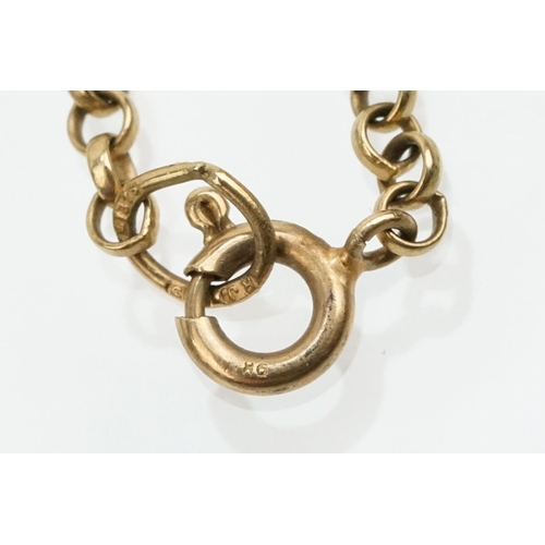 224 - Two 9ct gold necklace chains to include a rope twist necklace chain (marked 9k), together with a spe... 