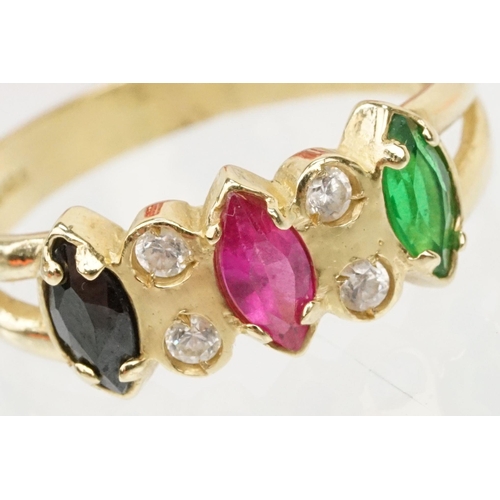 176 - 15ct gold gemstone set ring. The ring set with three marquise cut coloured stones to the head having... 