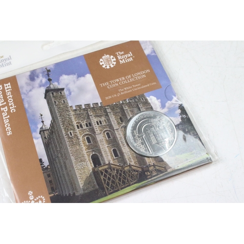 232 - A collection of ten Royal Mint United Kingdom £5 collectors coins to include The Tower of London, Ro... 