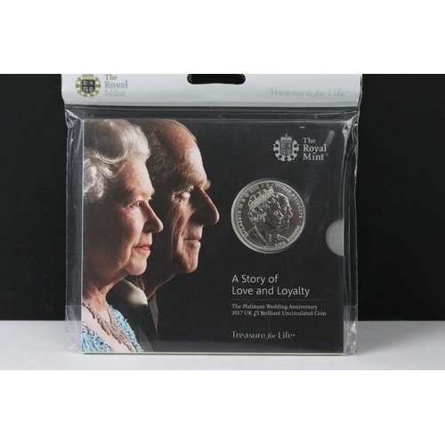 4 - A collection of ten British Royal Mint brilliant uncirculated £5 coins to include 2017 Platinum Wedd... 