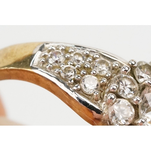 205 - 9ct gold and cz Windsor and Allen Princess Elizabeth two carat ring. The ring being set with a clust... 