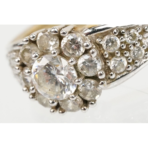 205 - 9ct gold and cz Windsor and Allen Princess Elizabeth two carat ring. The ring being set with a clust... 